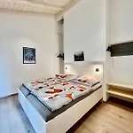 Fuxbau Waldlounge Inklusive Chiemgaukarte Feriehus