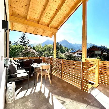Fuxbau Waldlounge Inklusive Chiemgaukarte Сasa de vacaciones Ruhpolding