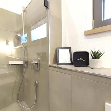 Fuxbau Waldlounge Inklusive Chiemgaukarte * Ruhpolding