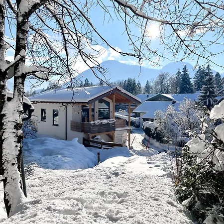 Fuxbau Waldlounge Inklusive Chiemgaukarte * Ruhpolding